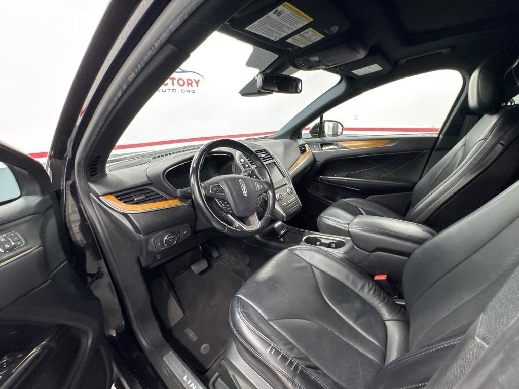 Used 2019 Lincoln MKC Reserve w/ MKC Climate Package AWD/4WD image 10