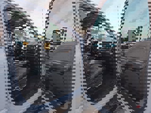 Used 2024 Ford F250 Lariat w/ Lariat Ultimate Package image 15