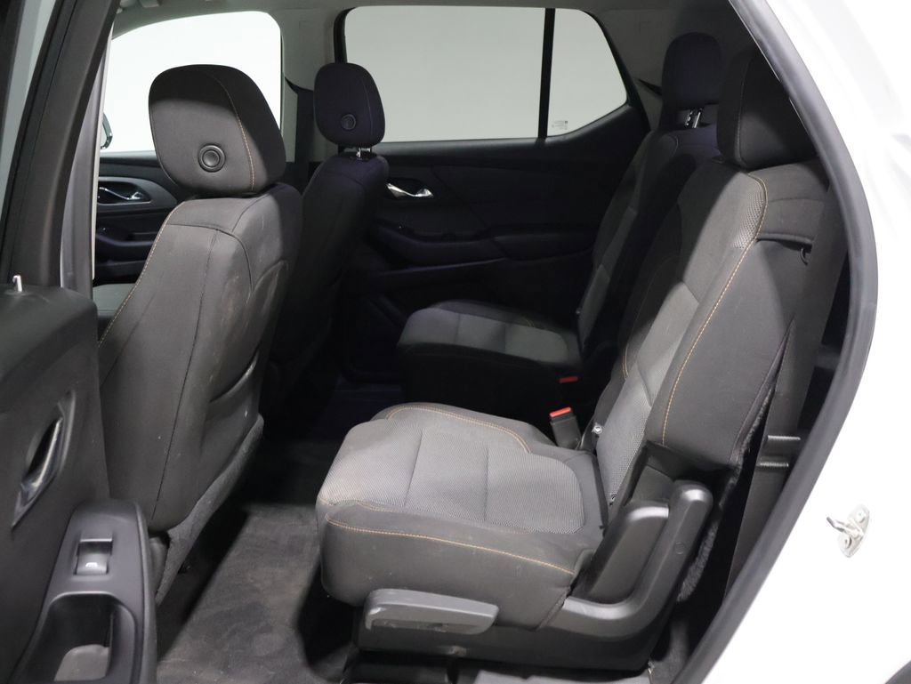 Used 2019 Chevrolet Traverse LT w/ LPO, Floor Liner Package image 18