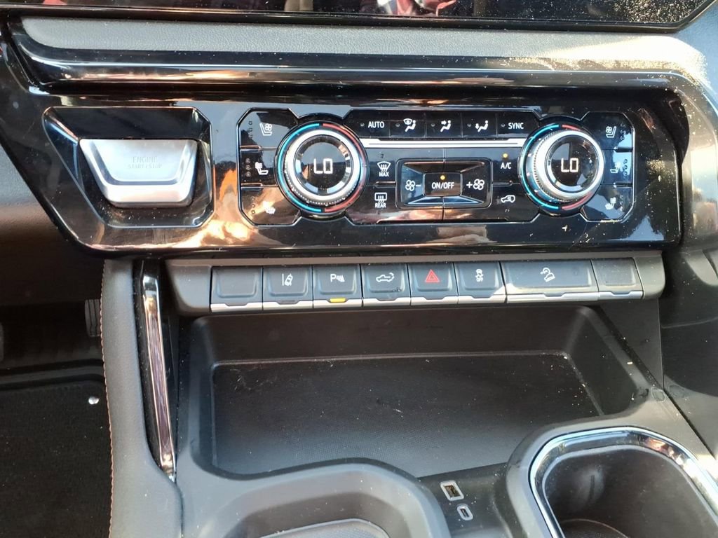 Used 2026 GMC Sierra 2500 AT4 w/ AT4 Premium Plus Package image 19