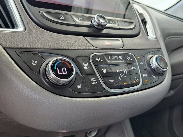 Used 2016 Chevrolet Malibu Premier w/ Driver Confidence Package FWD image 17