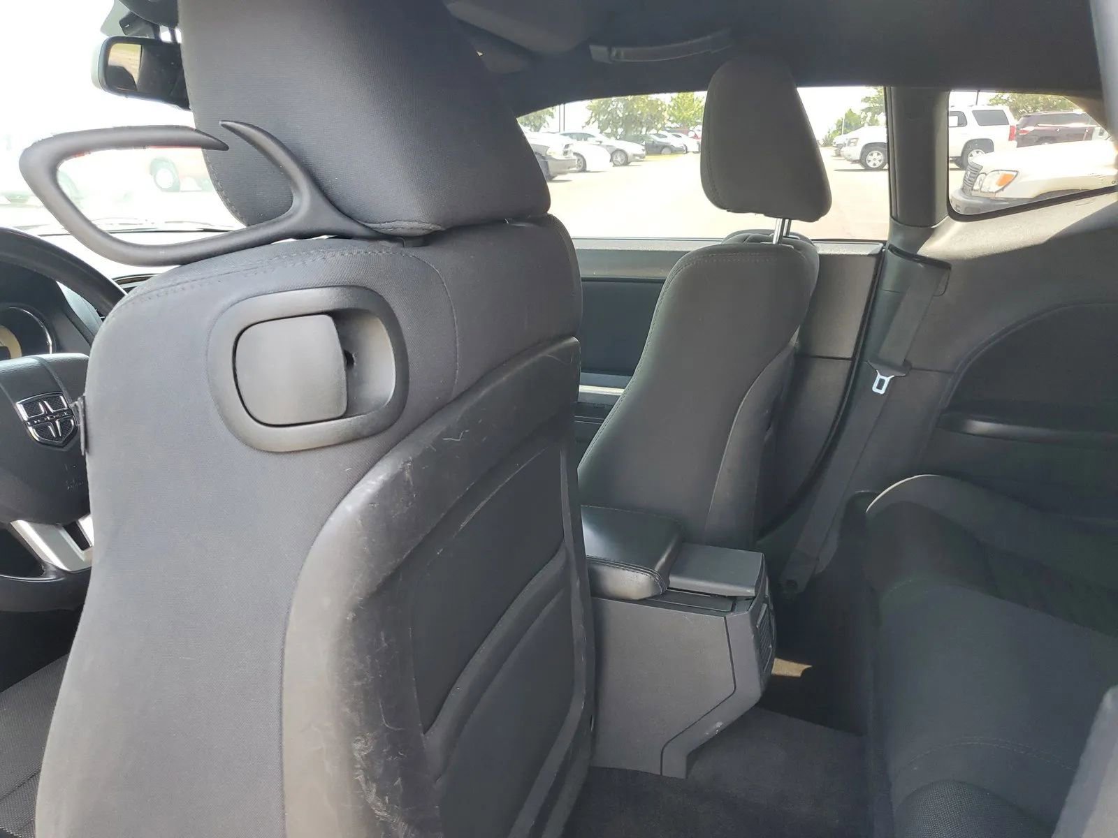 Used 2014 Dodge Challenger R/T image 11