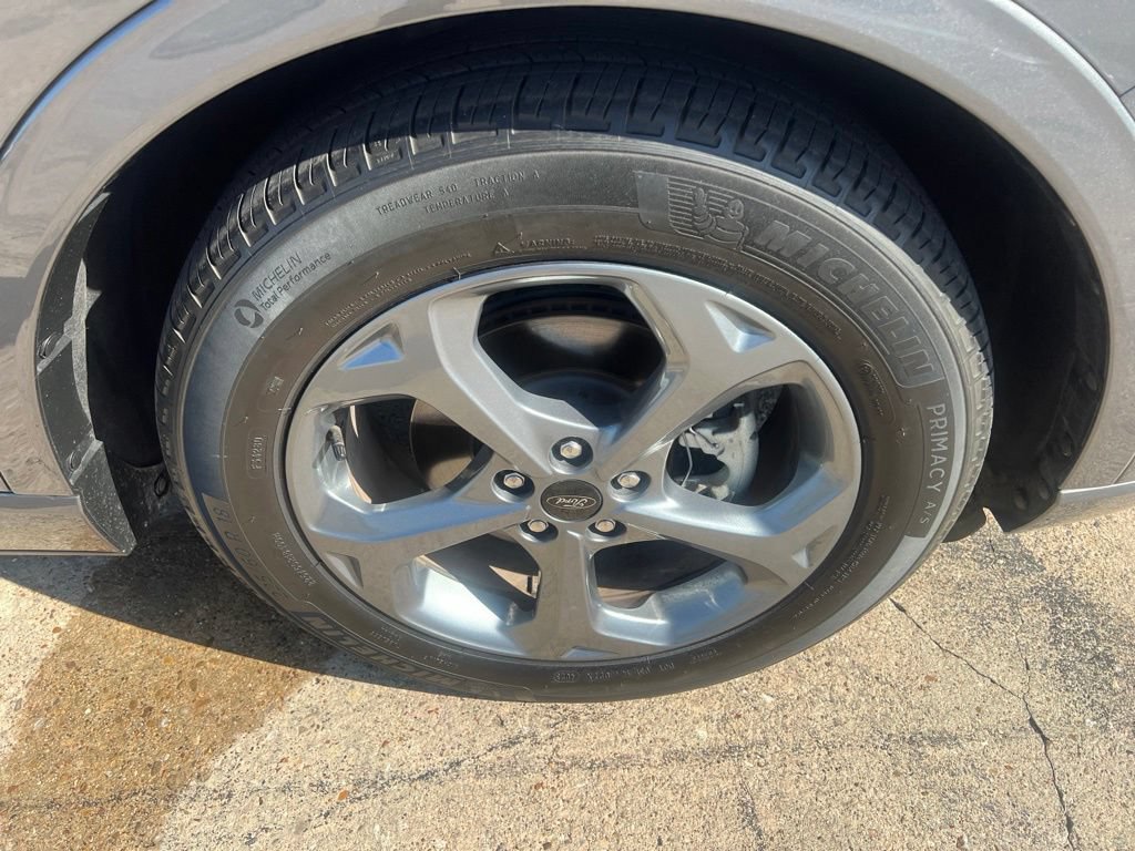 Used 2023 Ford Escape ST-Line w/ Tech Pack #1 FWD image 16