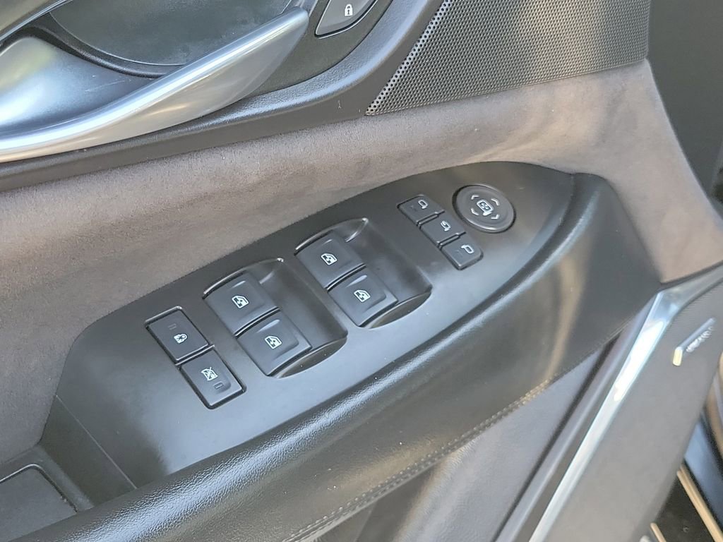 Used 2017 Cadillac Escalade ESV Platinum image 26