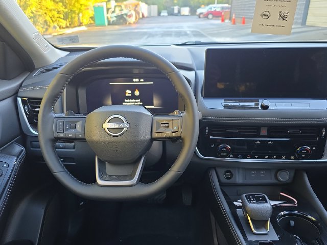 New 2026 Nissan Rogue Platinum w/ Platinum Premium Package AWD/4WD image 15