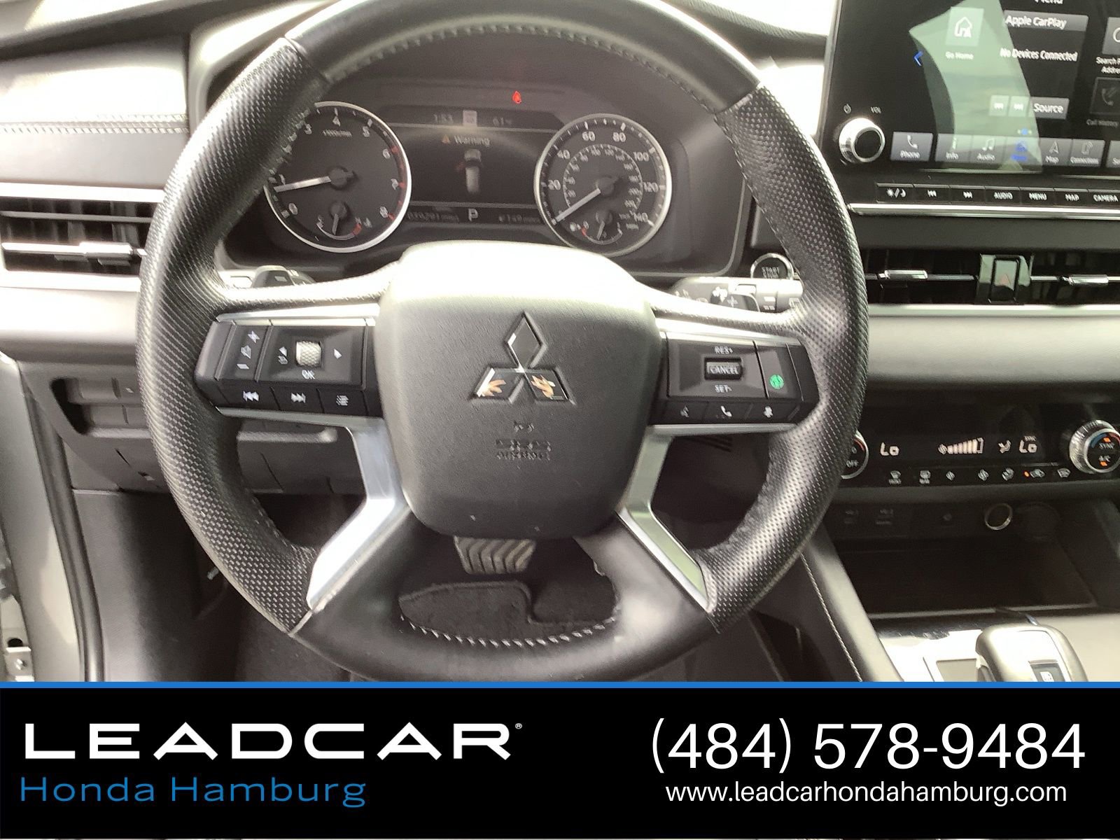 Used 2022 Mitsubishi Outlander SE image 15