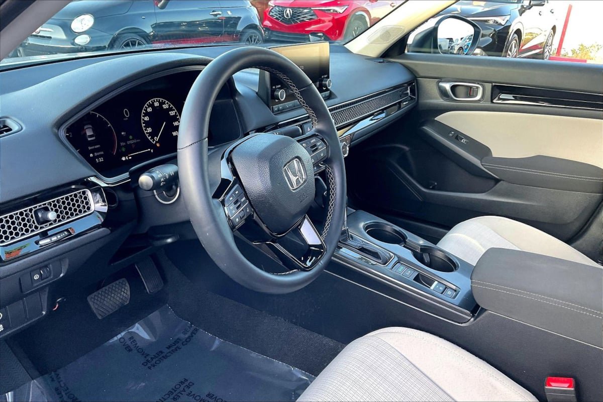 Used 2024 Honda Civic EX image 12