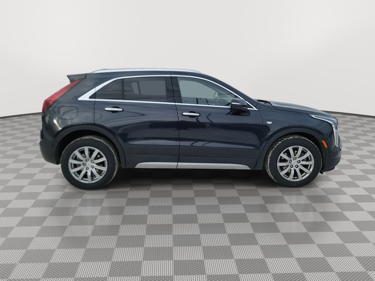 Used 2023 Cadillac XT4 Premium Luxury AWD/4WD image 9