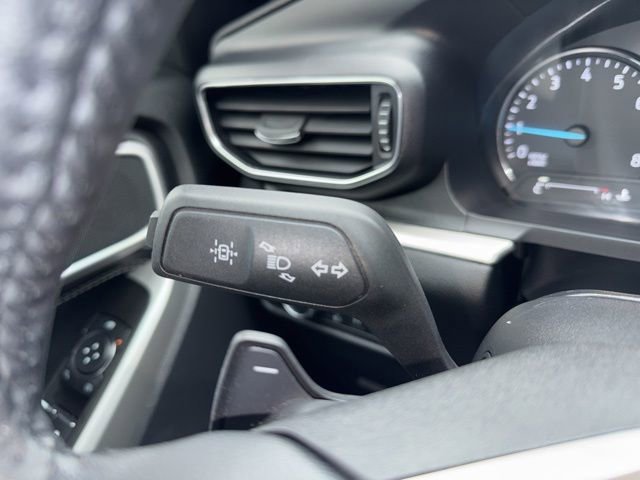 Used 2021 Ford Explorer XLT w/ Equipment Group 202A AWD/4WD image 19