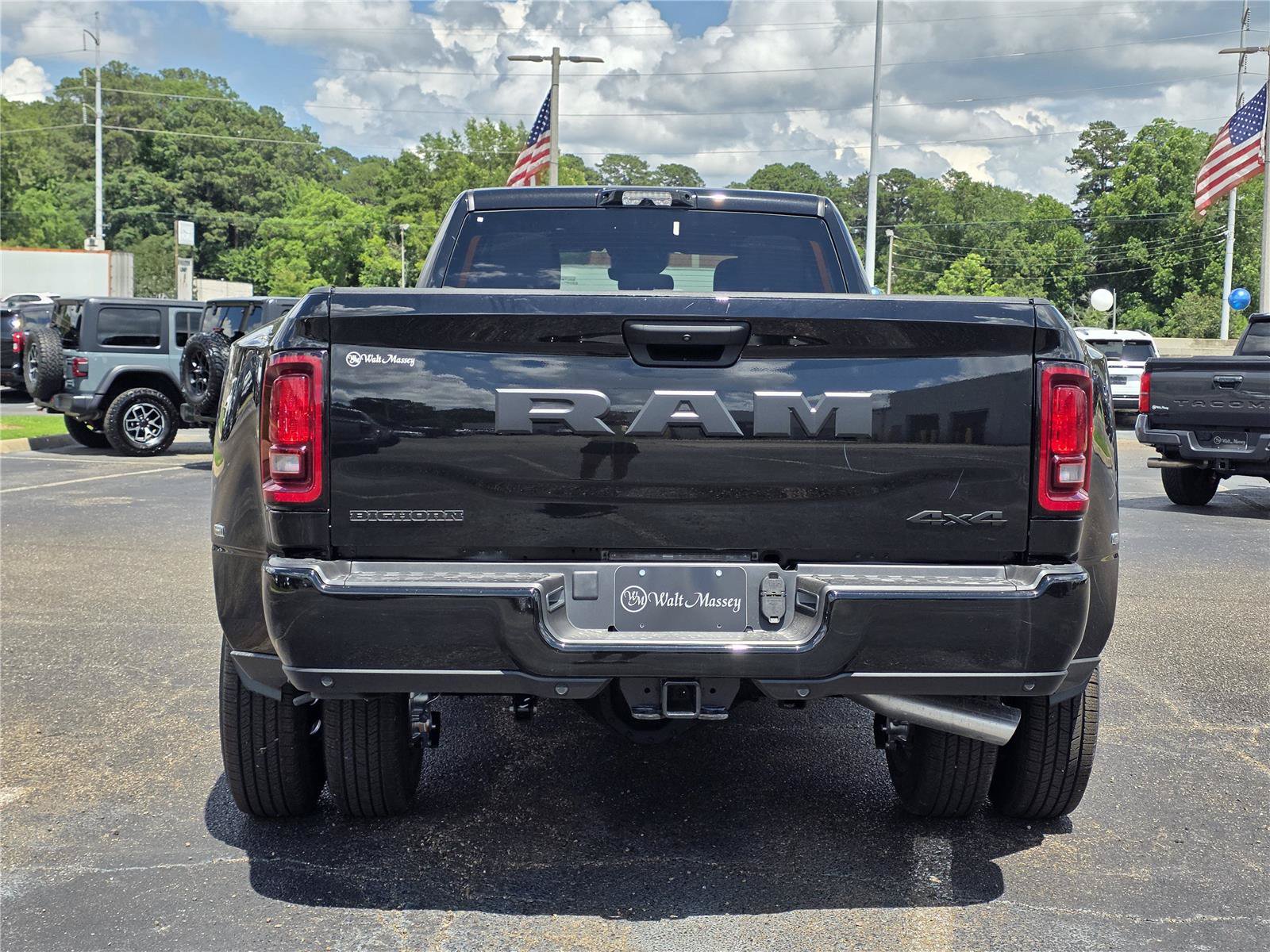 New 2026 RAM 3500 Big Horn AWD/4WD image 6