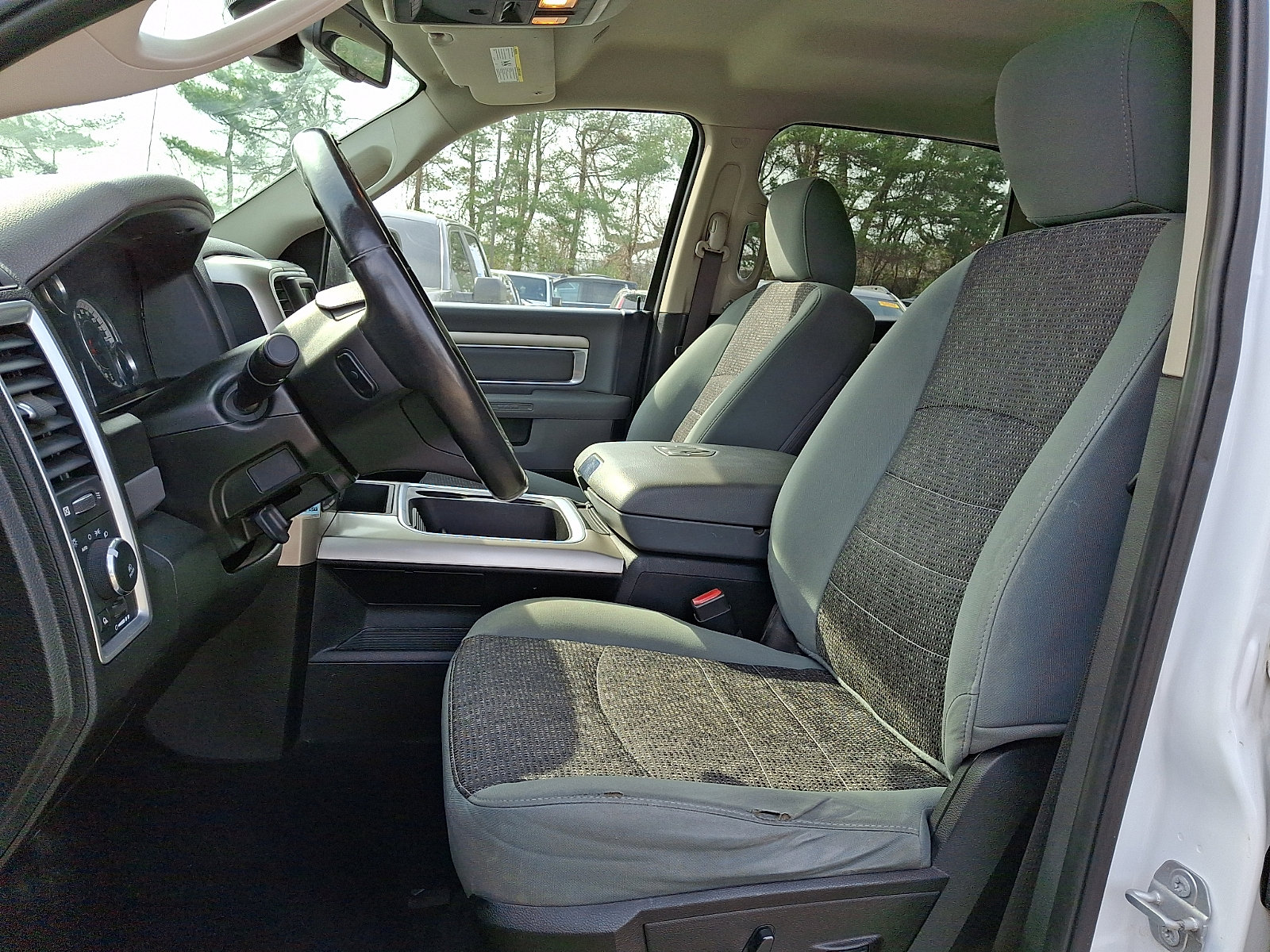 Used 2019 RAM 1500 Big Horn image 13