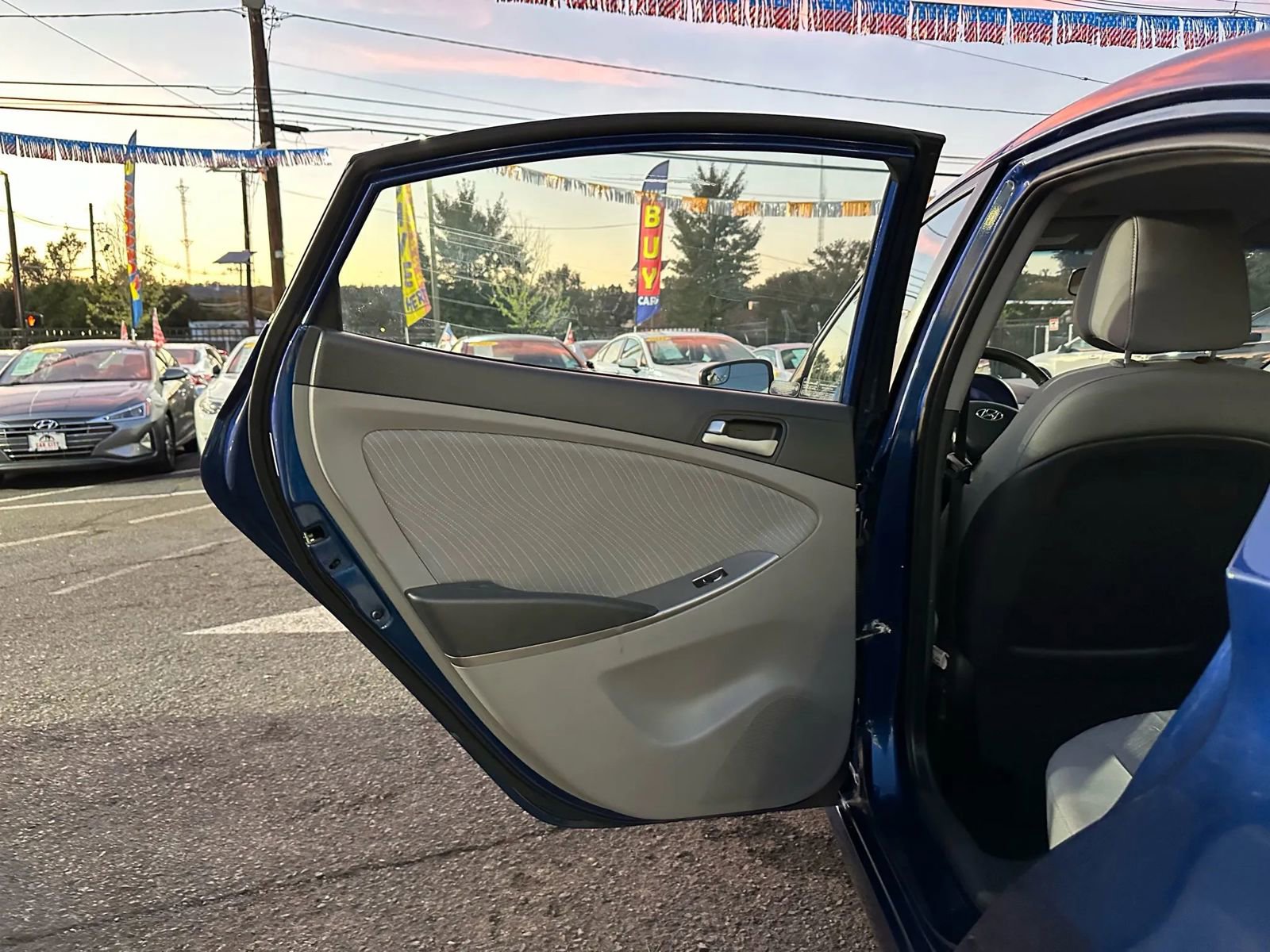 Used 2016 Hyundai Accent SE w/ Option Group 03 image 14