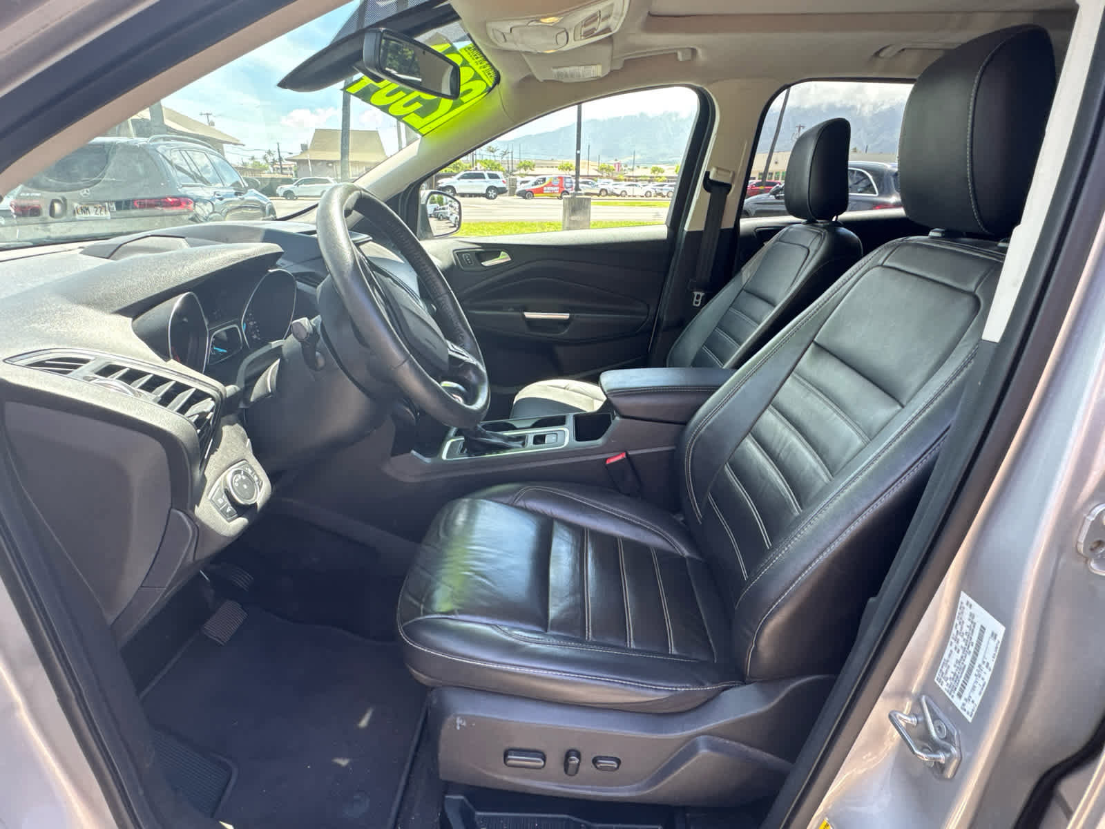 Used 2018 Ford Escape Titanium image 12