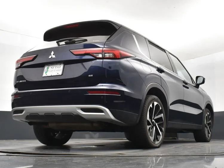 Used 2024 Mitsubishi Outlander Ralliart image 13