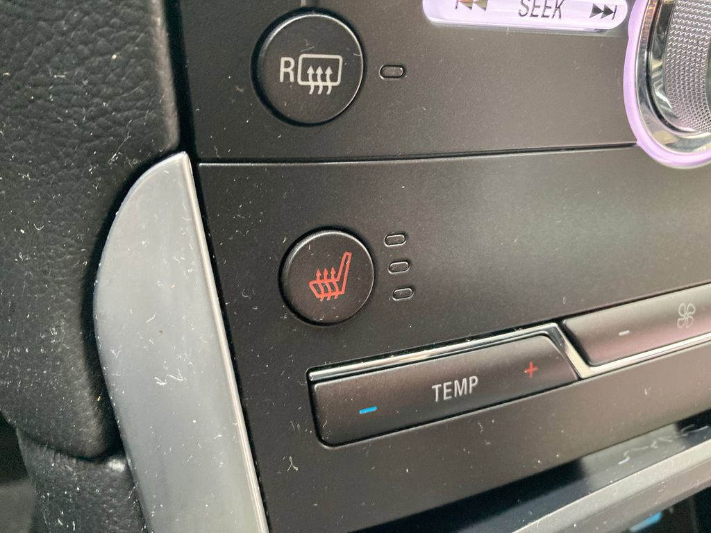 Used 2017 Ford Edge Titanium w/ Technology Package image 39