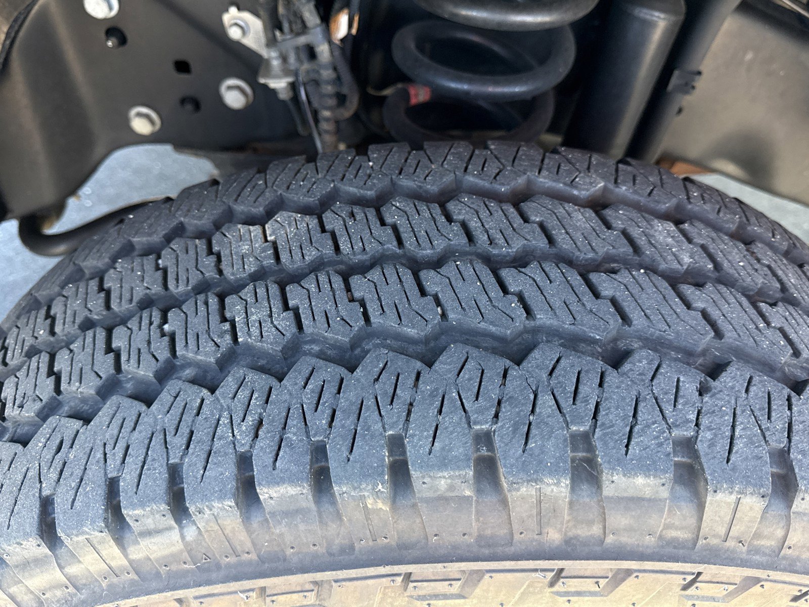 Used 2024 Ford F350 XLT image 9