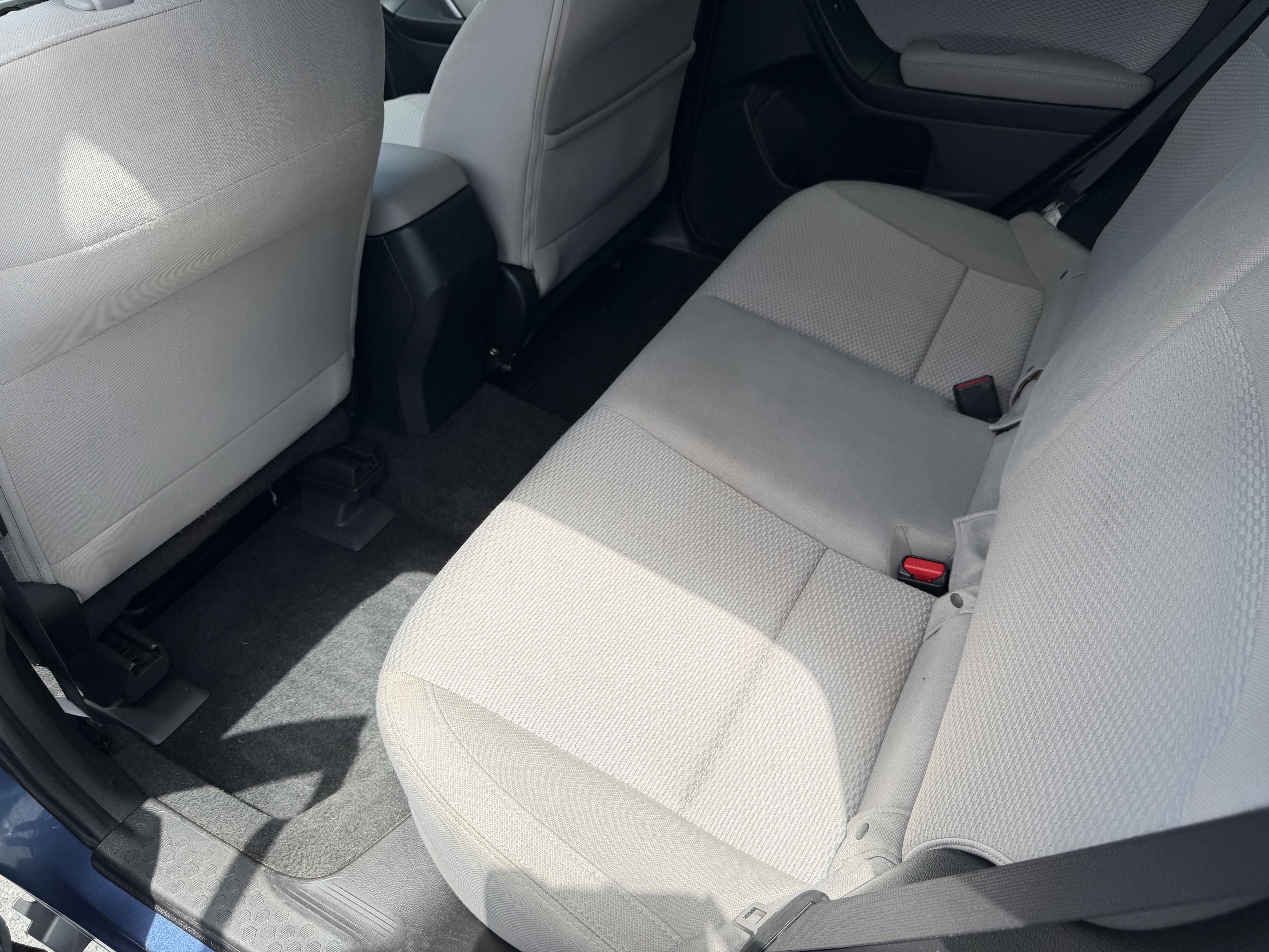 Used 2017 Subaru Forester 2.5i AWD/4WD image 17
