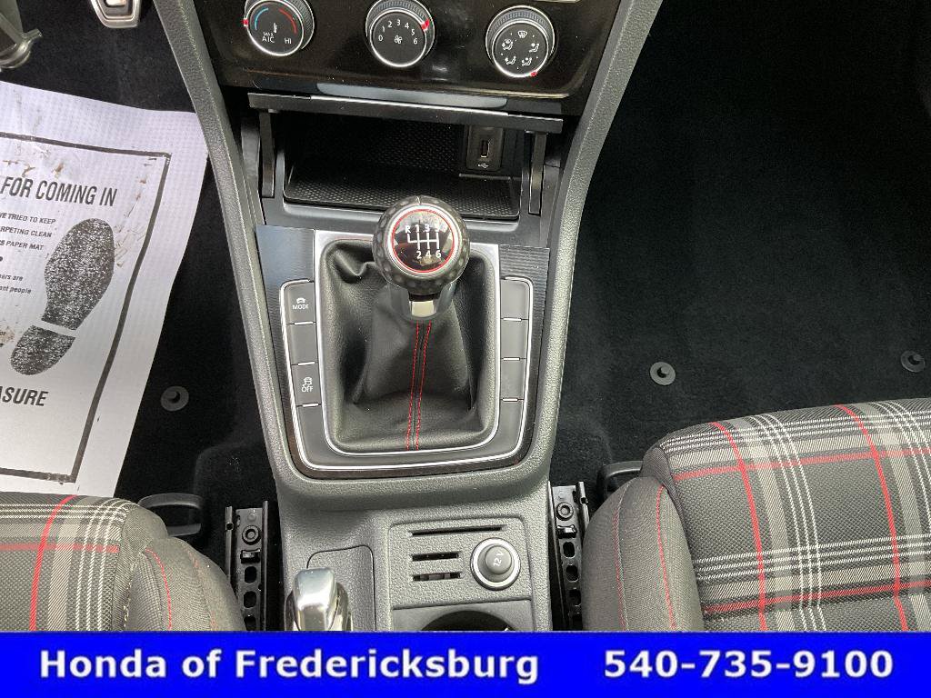 Used 2017 Volkswagen GTI S FWD image 36