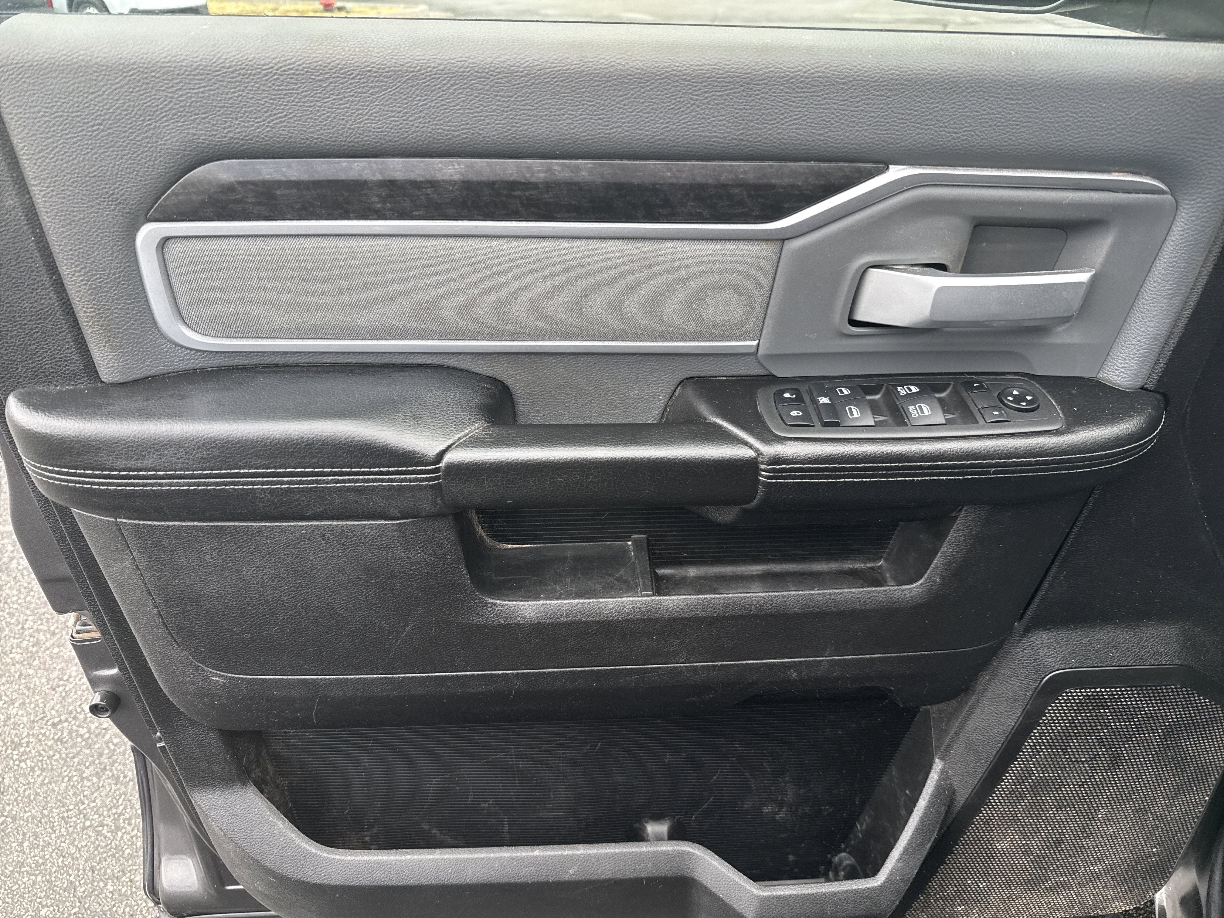 Used 2022 RAM 2500 Big Horn image 14