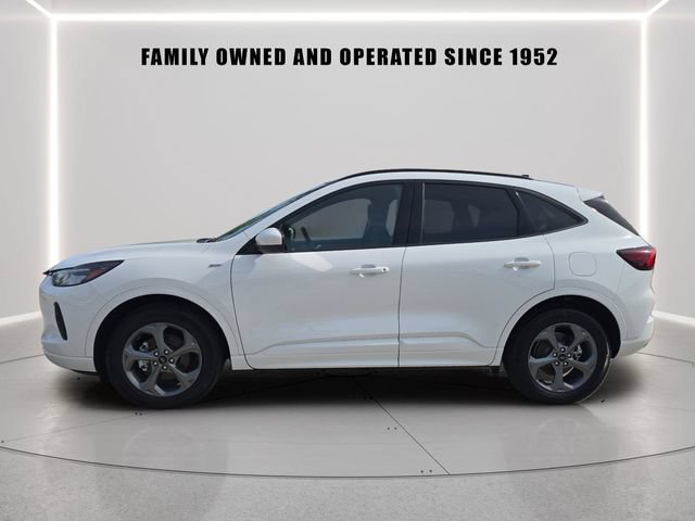 Used 2023 Ford Escape ST-Line Select w/ Tech Pack #1 AWD/4WD image 5