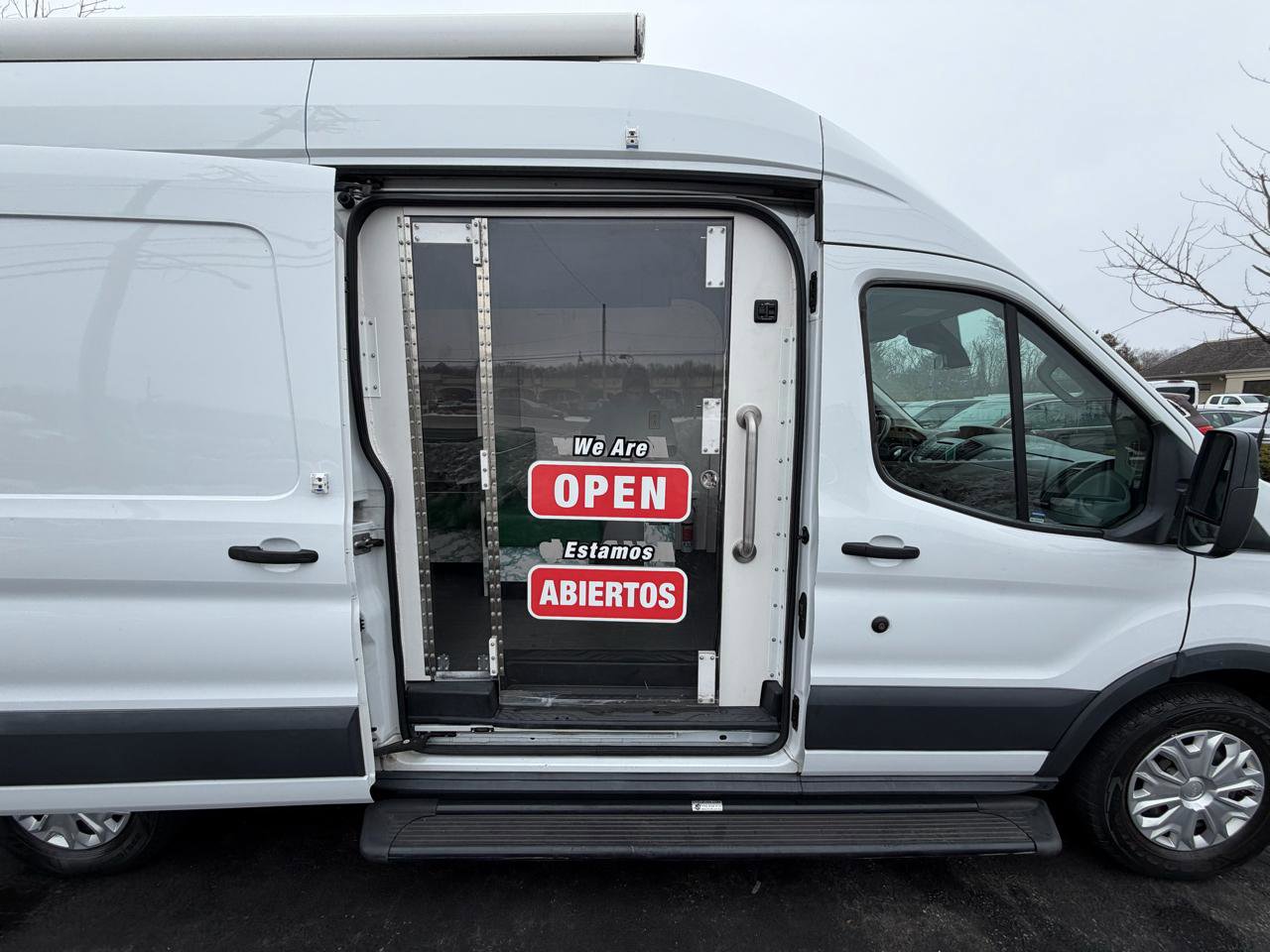 Used 2017 Ford Transit 250 T-250 148 EL Hi Rf 9000 GVWR image 31