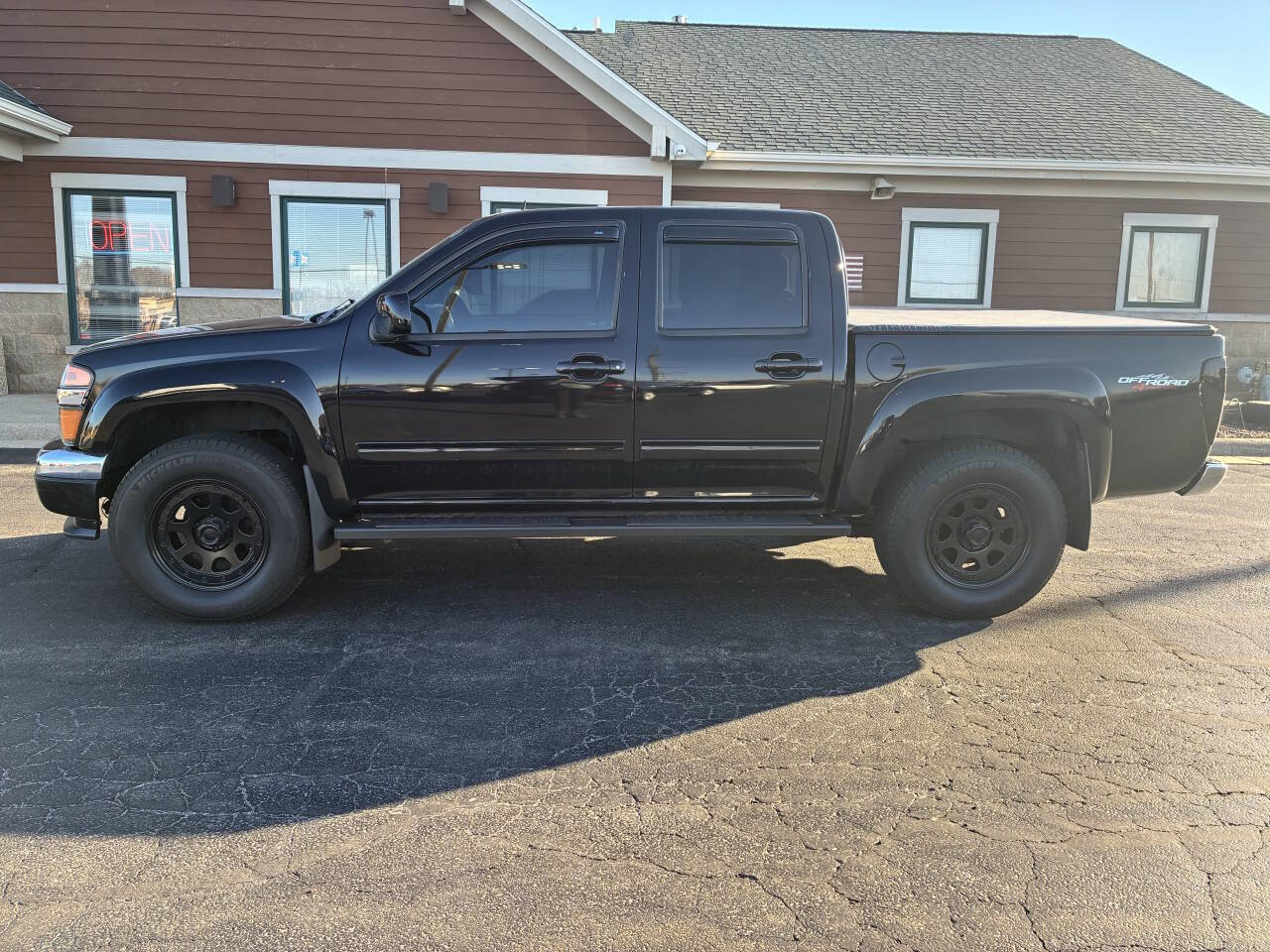 Used 2011 GMC Canyon SLE image 19