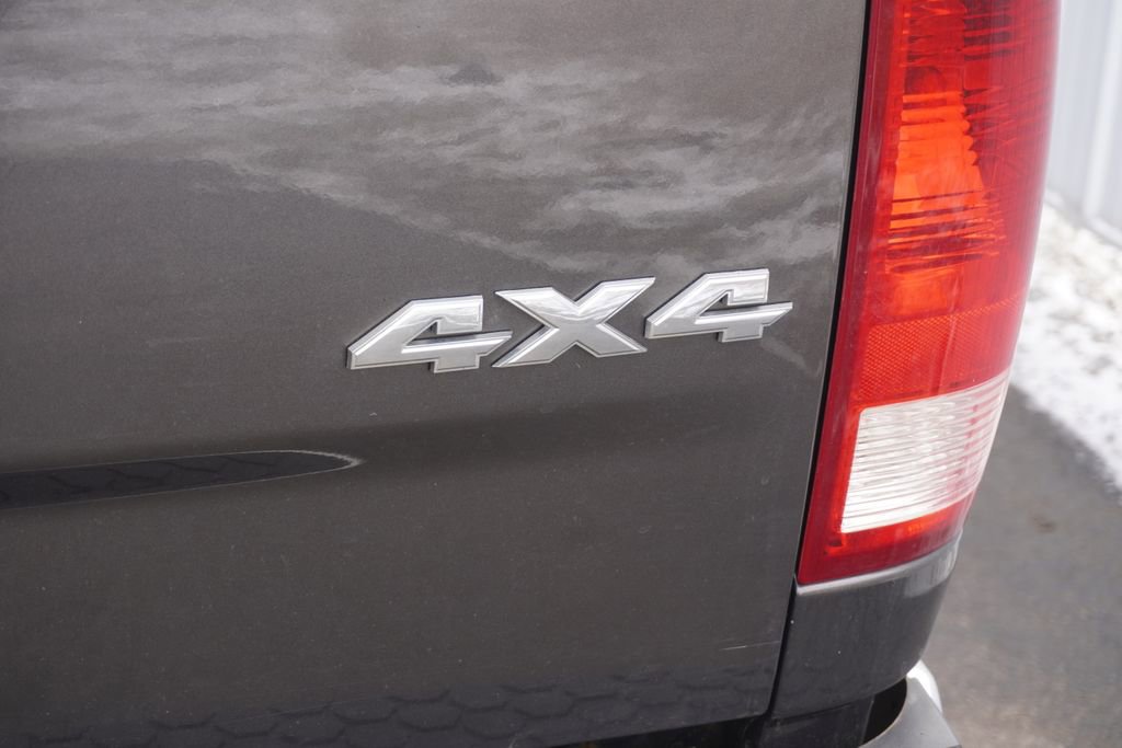 Used 2016 RAM 2500 Tradesman w/ Chrome Appearance Group image 8