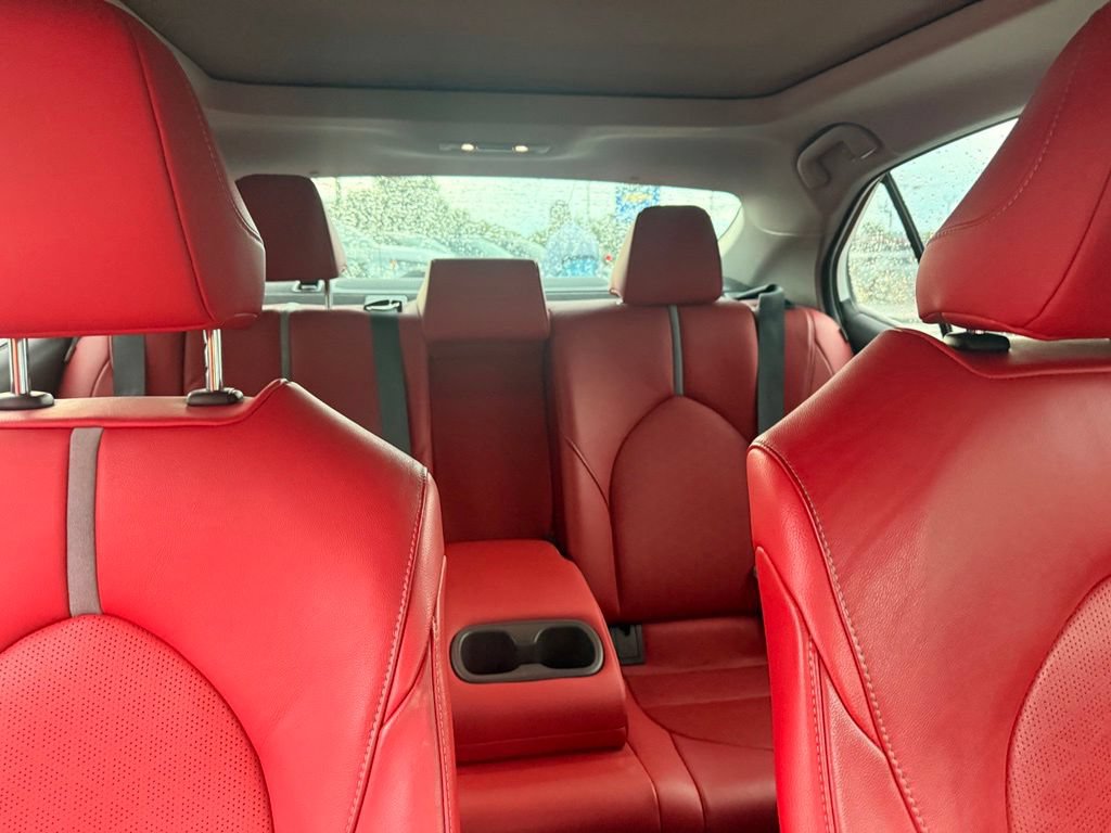 Used 2019 Toyota Camry XSE w/ Navigation Package FWD image 17