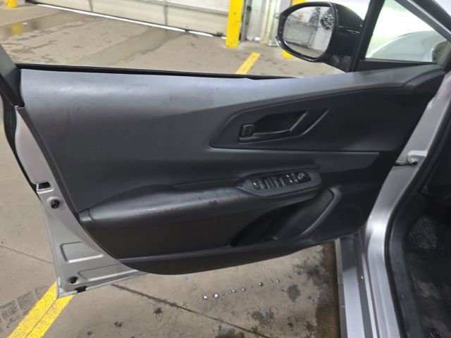 Used 2024 Toyota Prius LE image 13