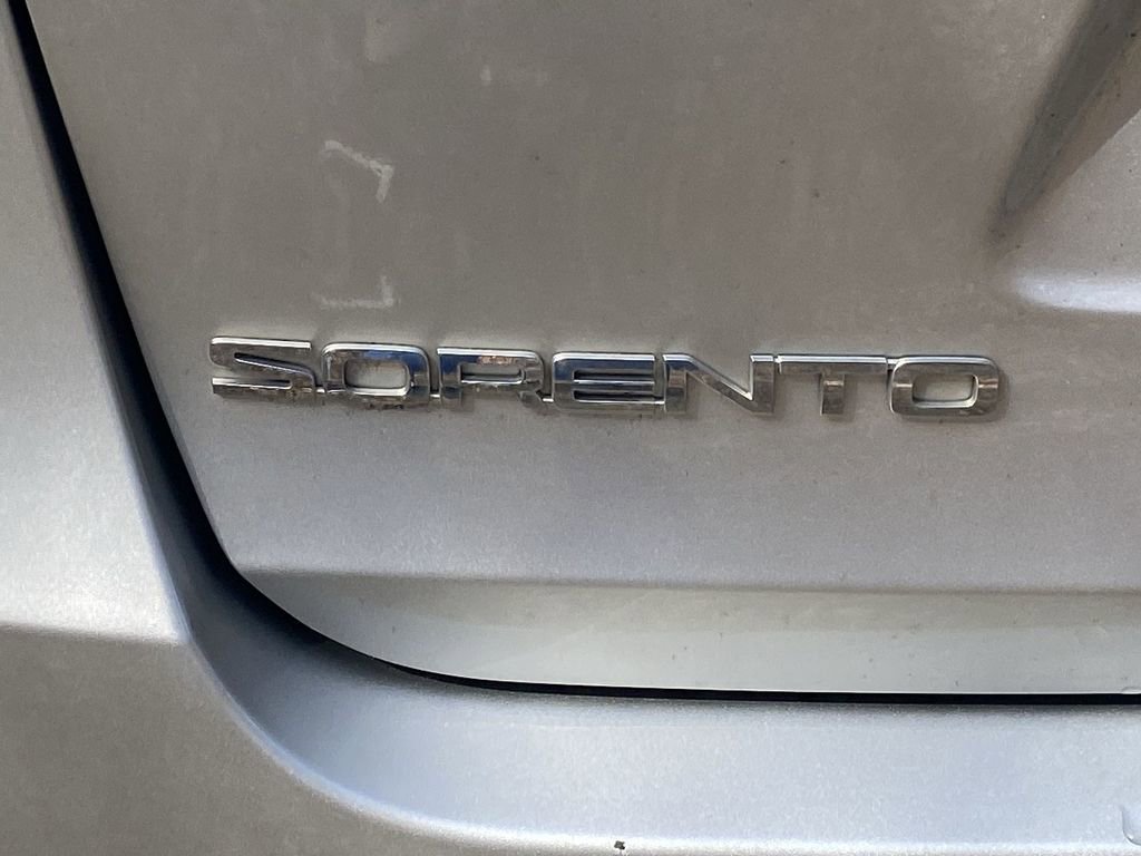 Used 2019 Kia Sorento L image 13