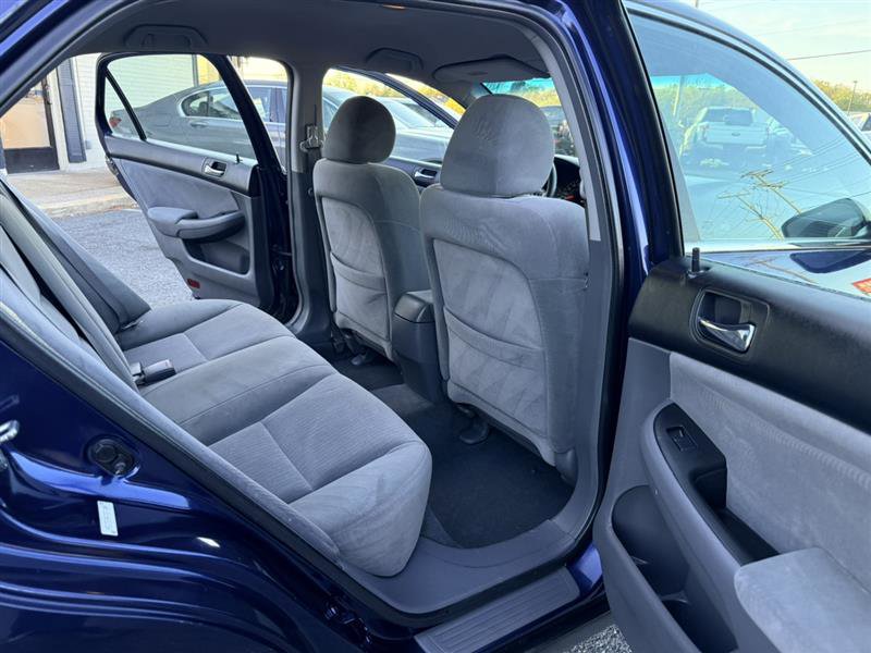 Used 2005 Honda Accord LX image 14