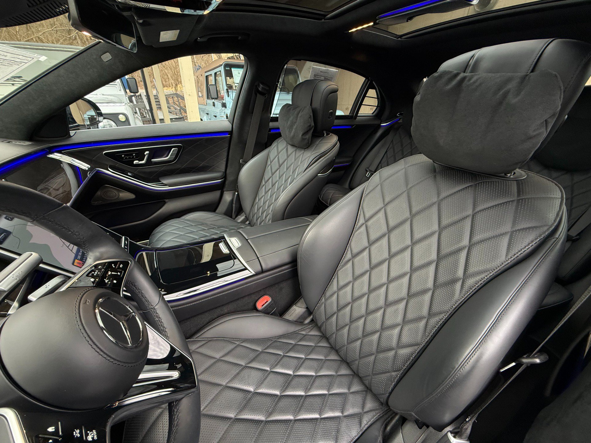 Used 2024 Mercedes-Benz S 580 4MATIC Sedan image 13