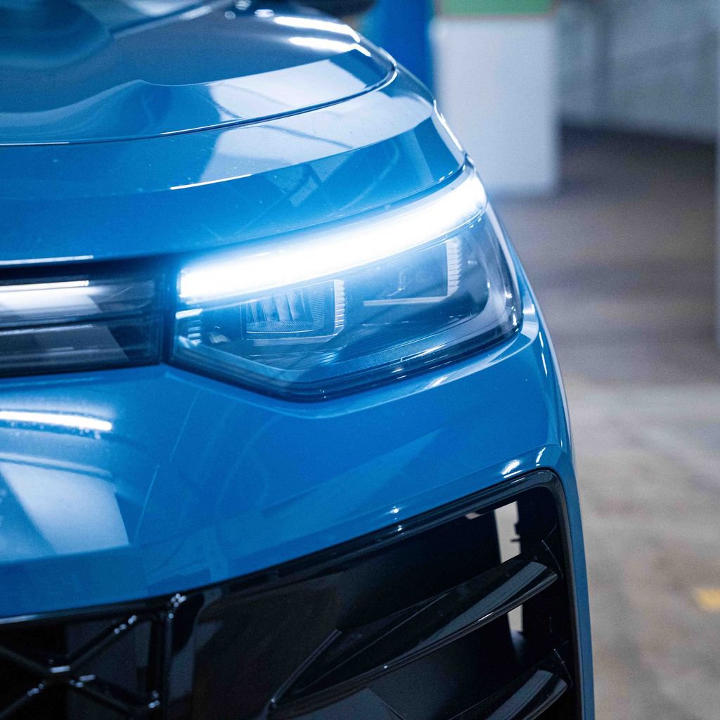 New 2026 Volkswagen Tiguan SE R-Line AWD/4WD image 3