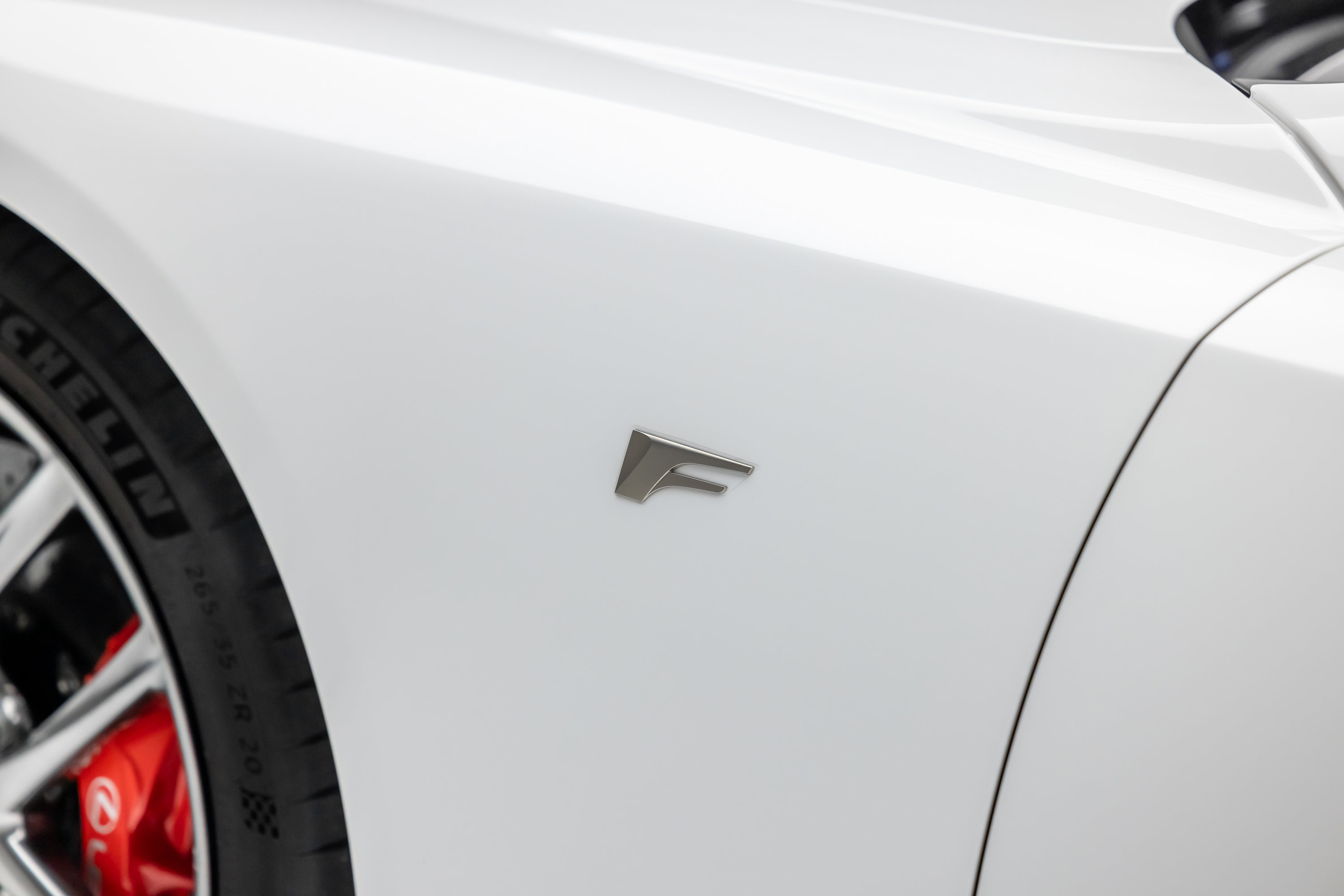 Used 2012 Lexus LFA RWD image 27