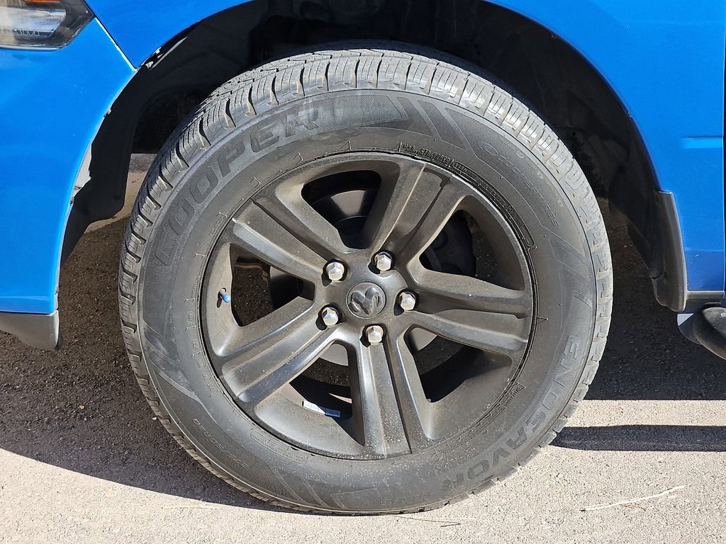 Used 2018 RAM 1500 Sport w/ Hydro Blue Sport Package AWD/4WD image 5