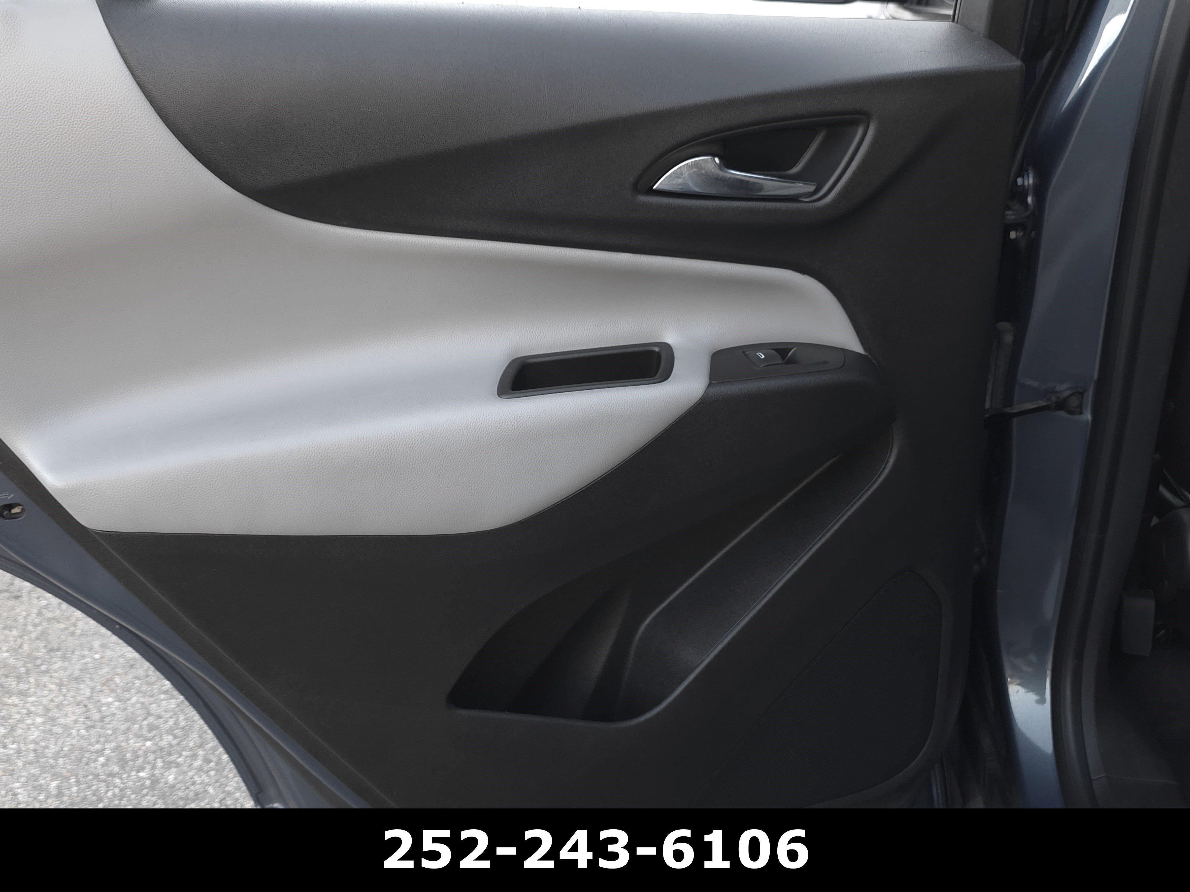 Used 2024 Chevrolet Equinox LS FWD image 26