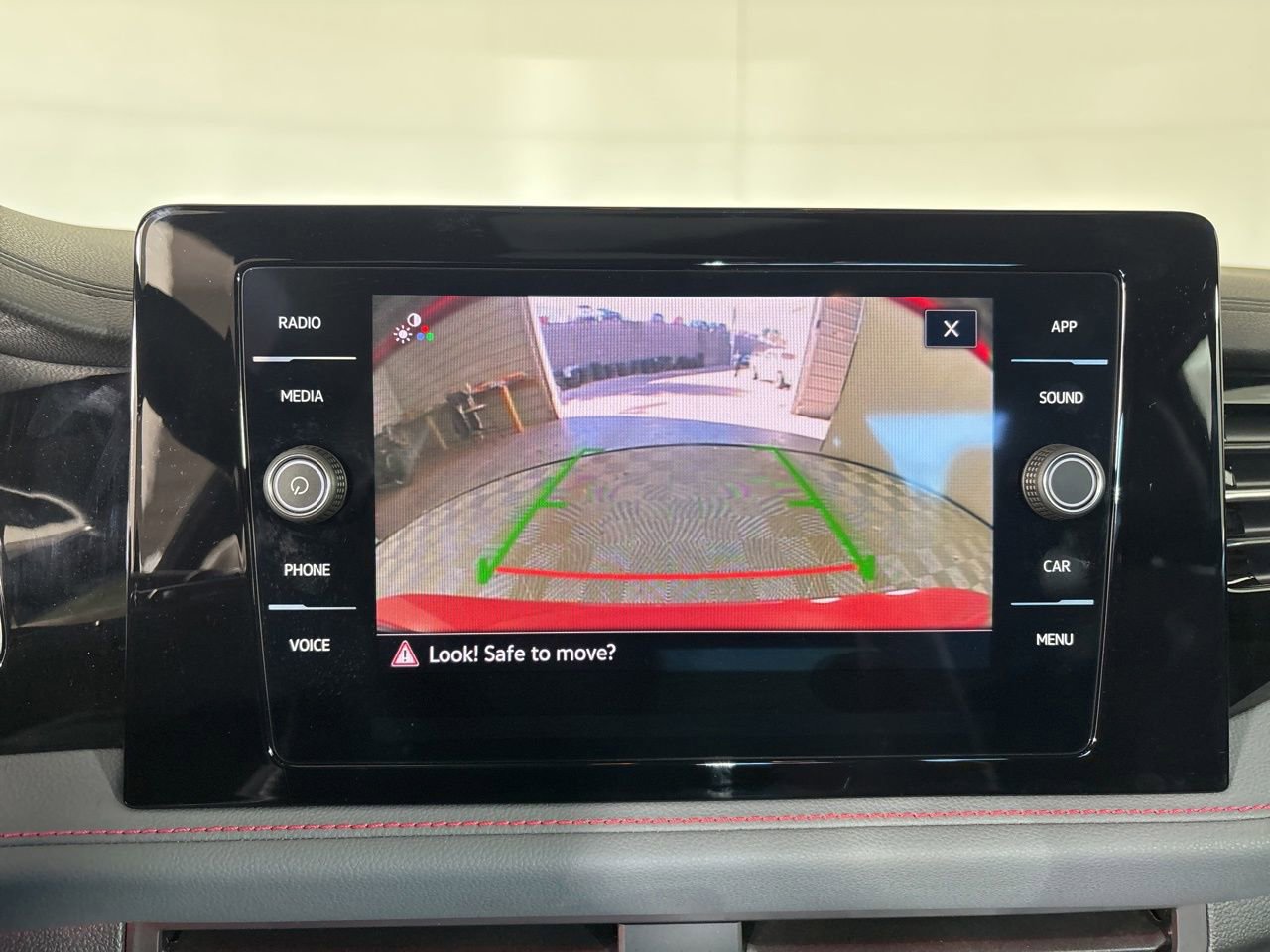 Used 2025 Volkswagen Jetta GLI Autobahn image 16