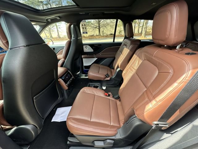New 2026 Lincoln Aviator Reserve AWD/4WD image 23