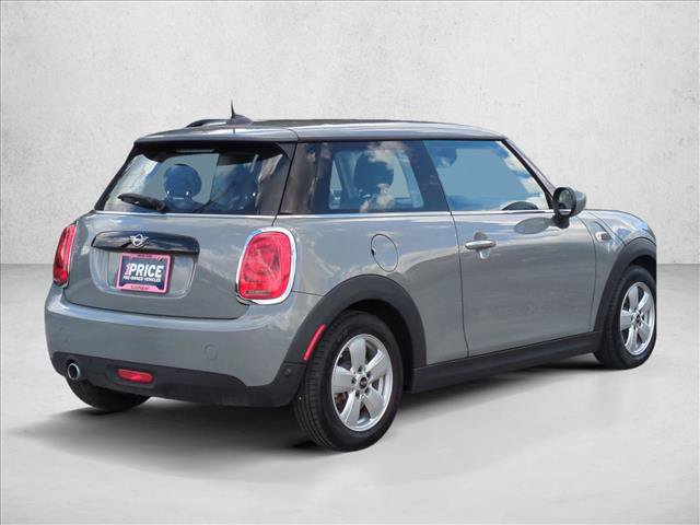 Used 2020 MINI Cooper 2-Door Hardtop FWD image 5
