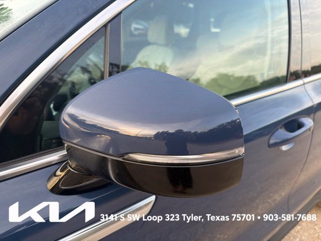Used 2025 Kia Sorento S FWD image 5