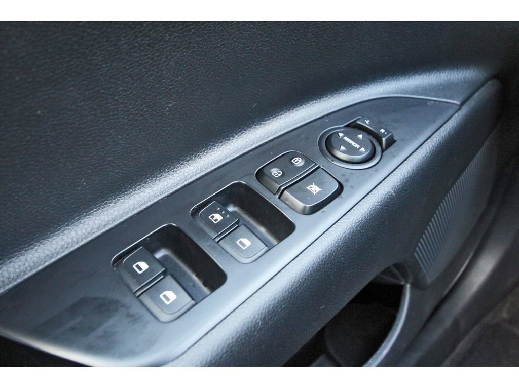 Used 2023 Kia Rio LX image 23