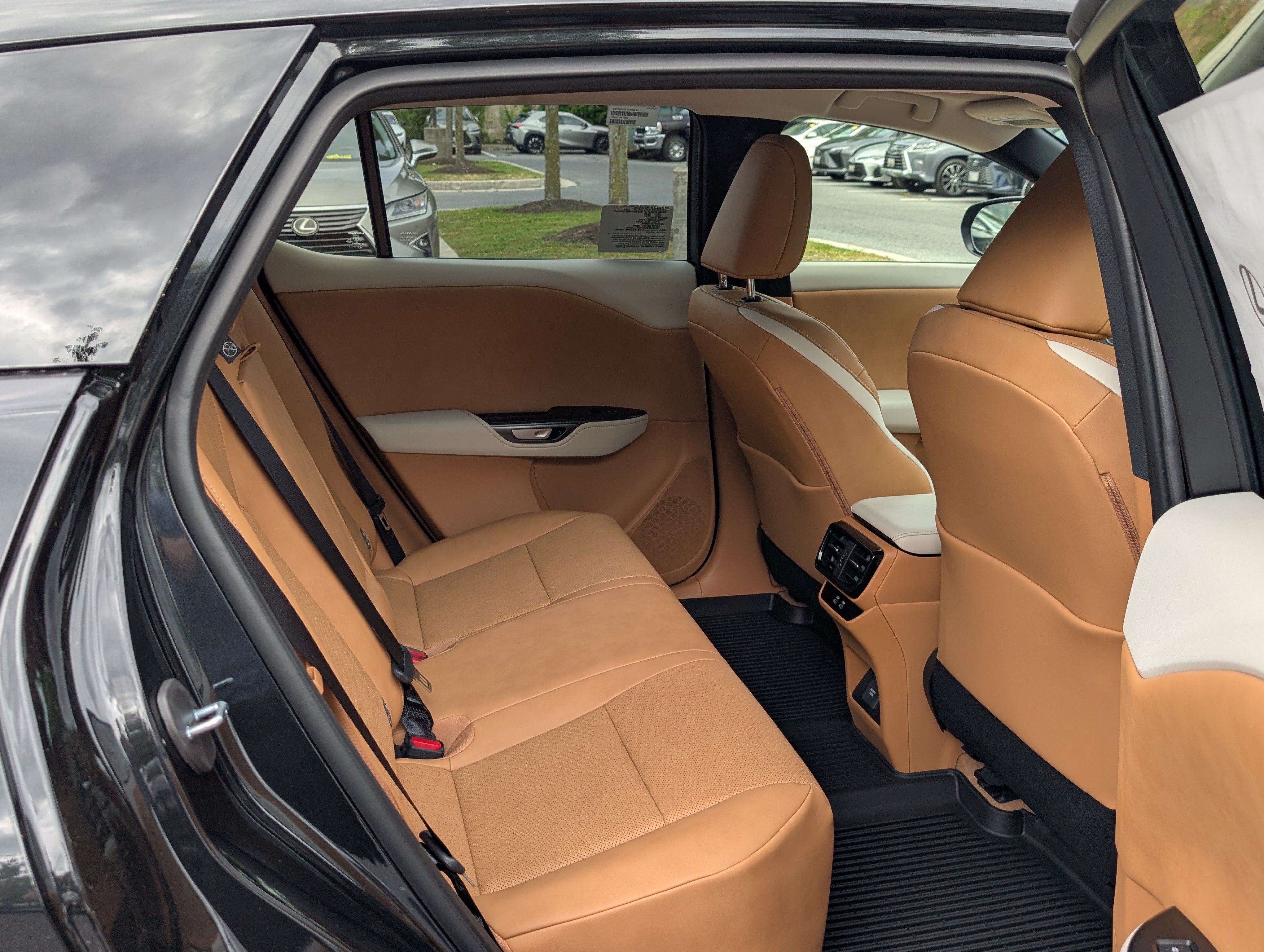 New 2026 Lexus RZ 450e AWD image 8