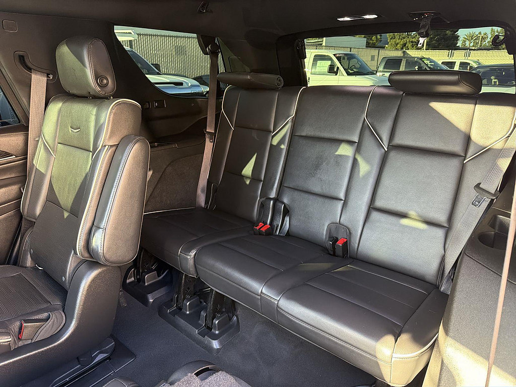 Used 2021 Cadillac Escalade Sport AWD/4WD image 42