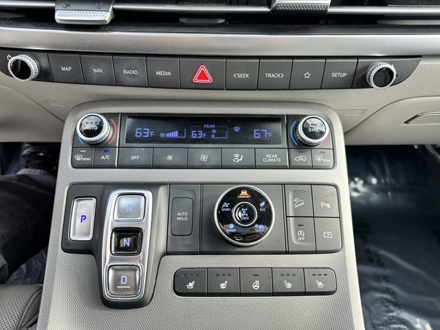 Used 2023 Hyundai Palisade Limited AWD/4WD image 23