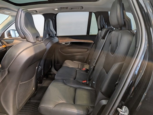 Used 2024 Volvo XC90 B6 Plus w/ Protection Package Premier image 24