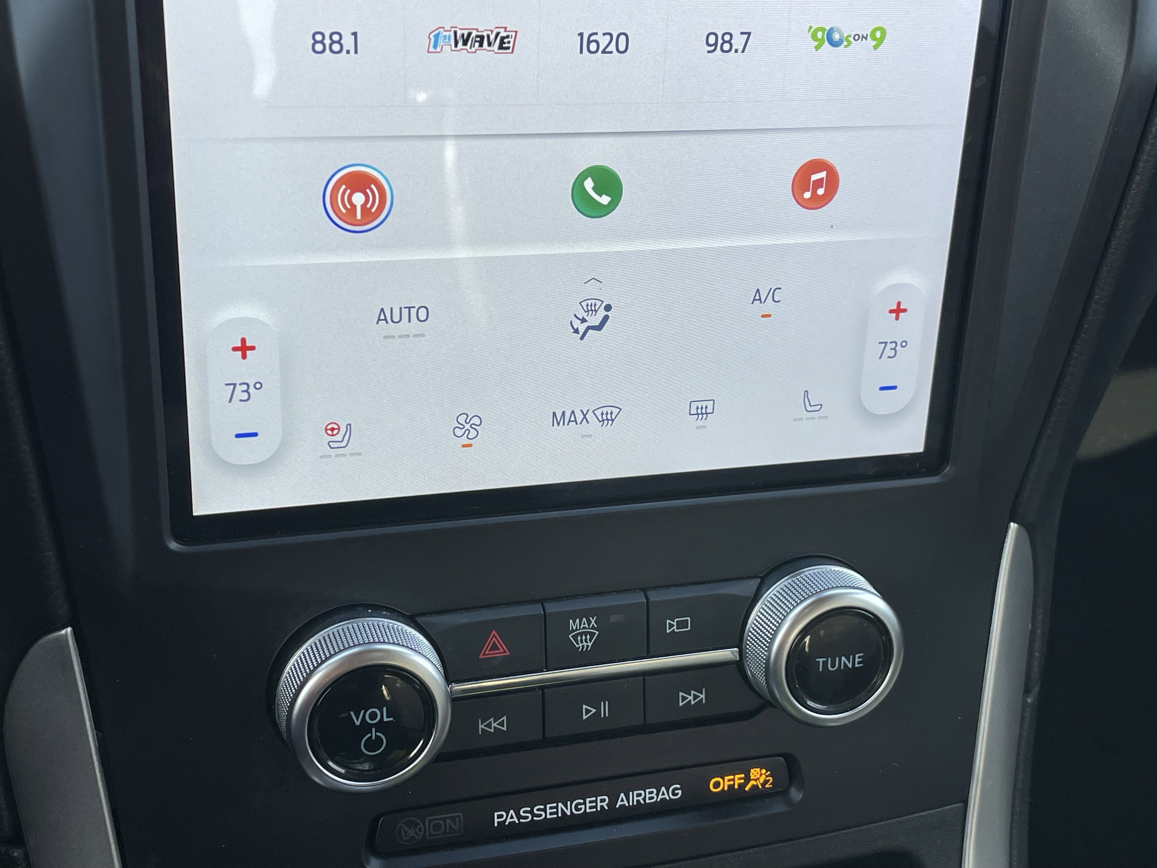 Used 2024 Ford Edge SEL w/ Convenience Package image 33