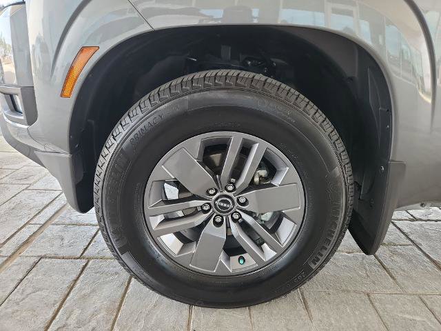 Certified 2025 Nissan Frontier SV w/ SV Convenience Package image 29