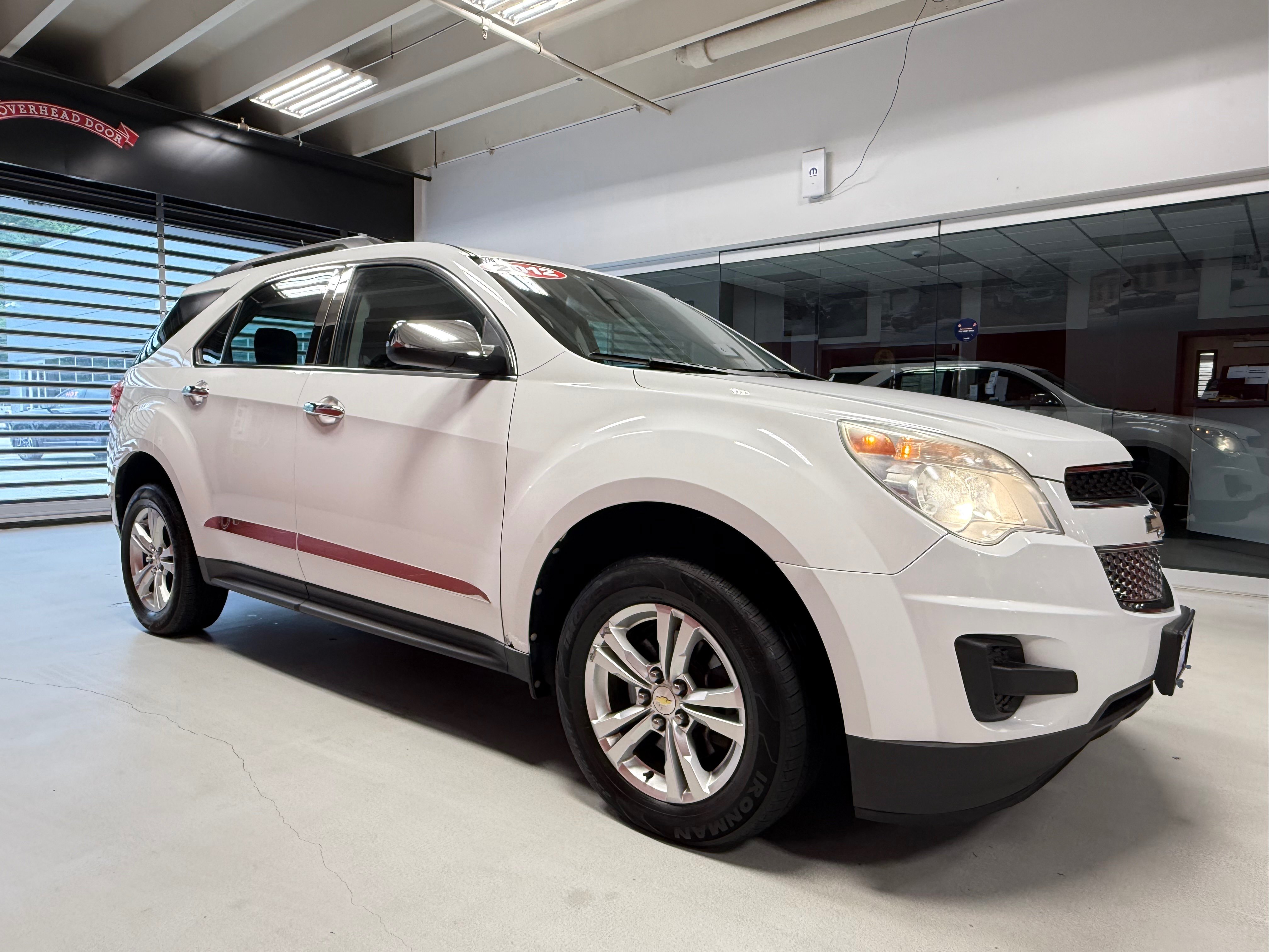 Used 2012 Chevrolet Equinox LS FWD image 12