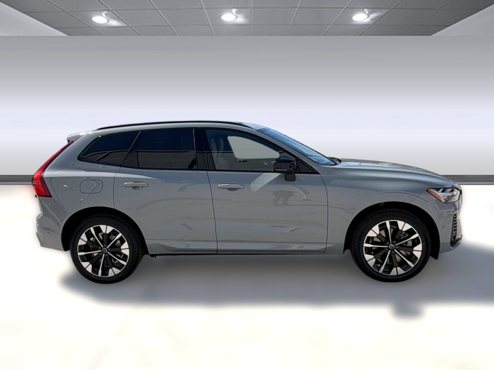 New 2026 Volvo XC60 T8 Plus w/ Protection Package Premier AWD/4WD image 8