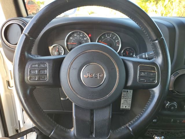 Used 2018 Jeep Wrangler Unlimited Sport w/ Connectivity Group image 17